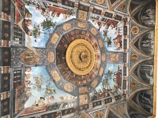 Visita Guidata a Palazzo Costabili di Ludovico il Moro e i tesori della misteriosa città di Spina