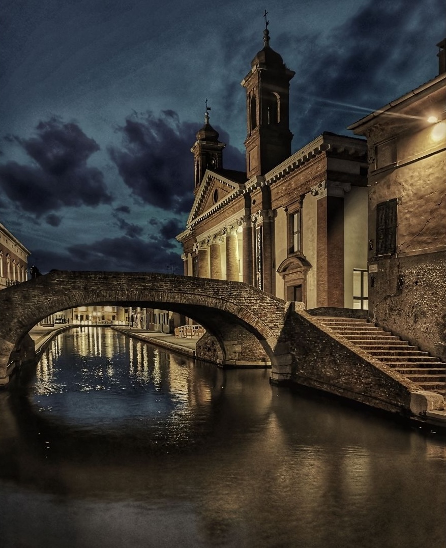 I Misteri di Comacchio: Storie Noir, Misteri della Laguna e Leggende tra le Nebbie