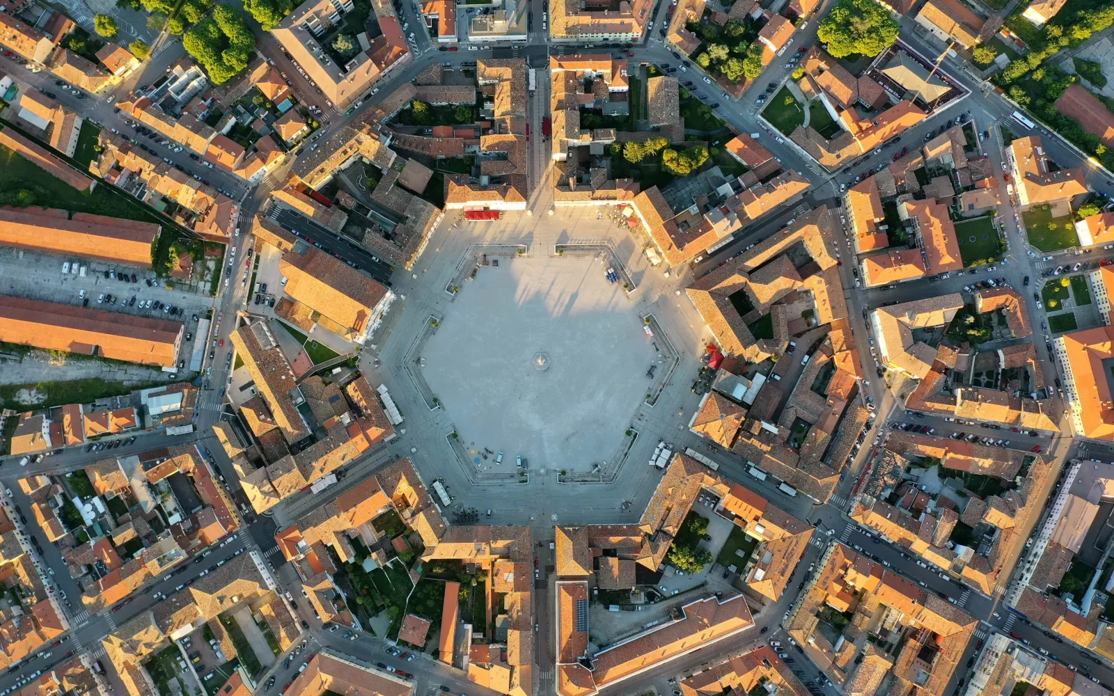 Palmanova, la Fortezza a Stella: il Mistero e l’Enigma Geometrico della Serenissima