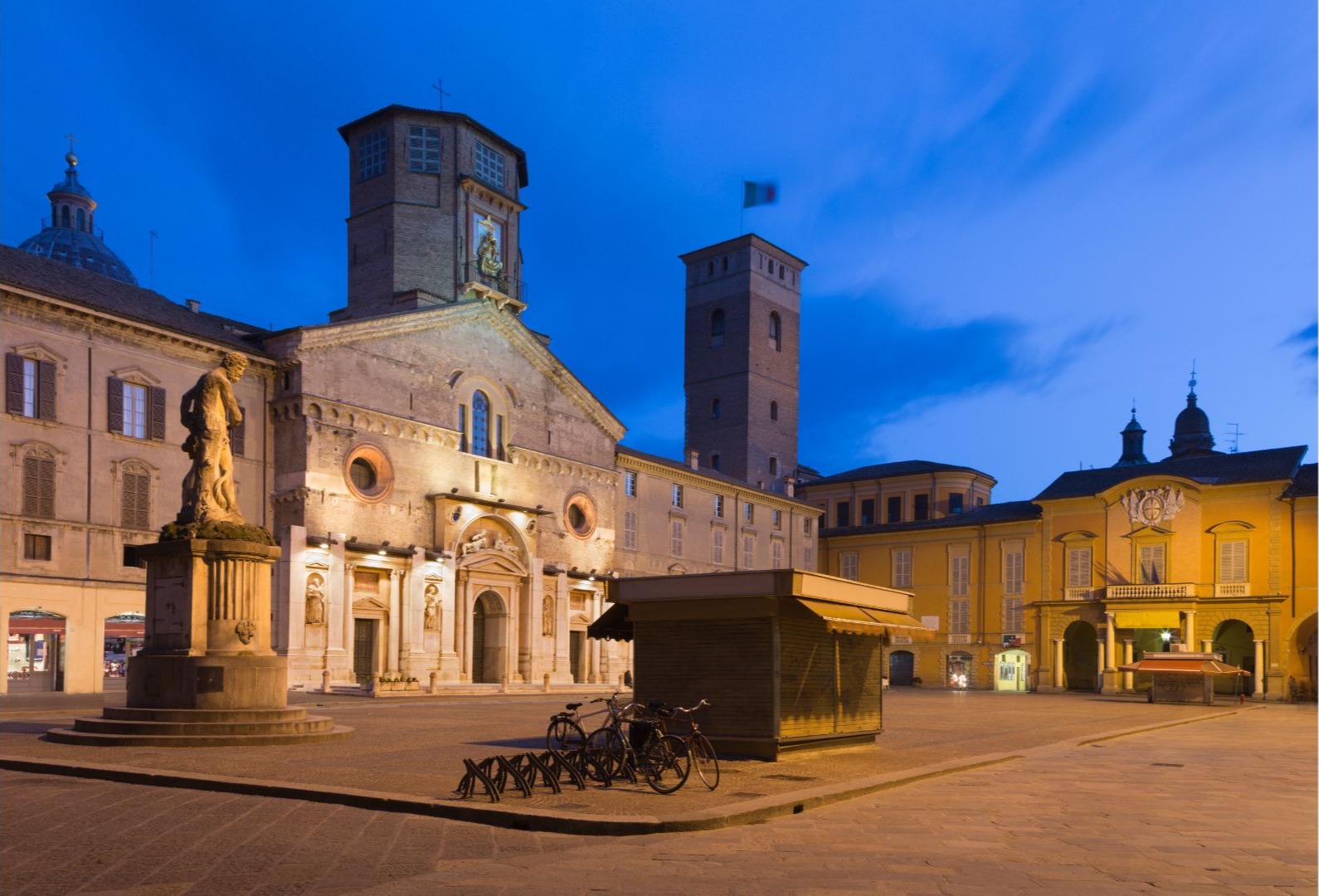 5:30 Tour all’Alba: walking tour tra arte e storia